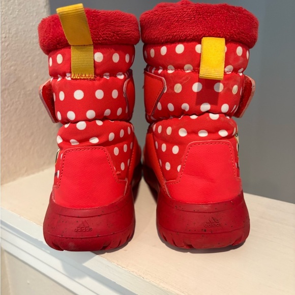 Adidas Winterplay Disney Minnie Mouse Youth Size 3Y shoes Snow Boots Red IG7188 - Picture 6 of 9